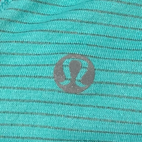 Lululemon 105 F Singlet *Silver - Picture 8 of 13